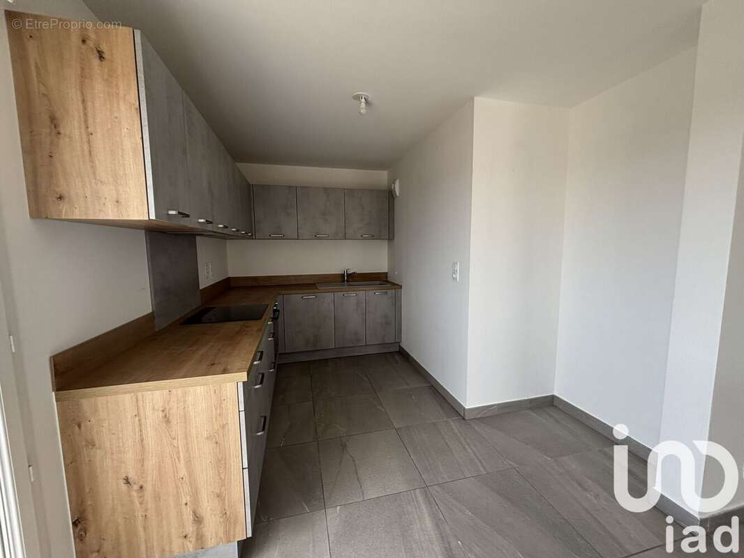 Photo 3 - Appartement à SAINT-LAURENT-DU-VAR