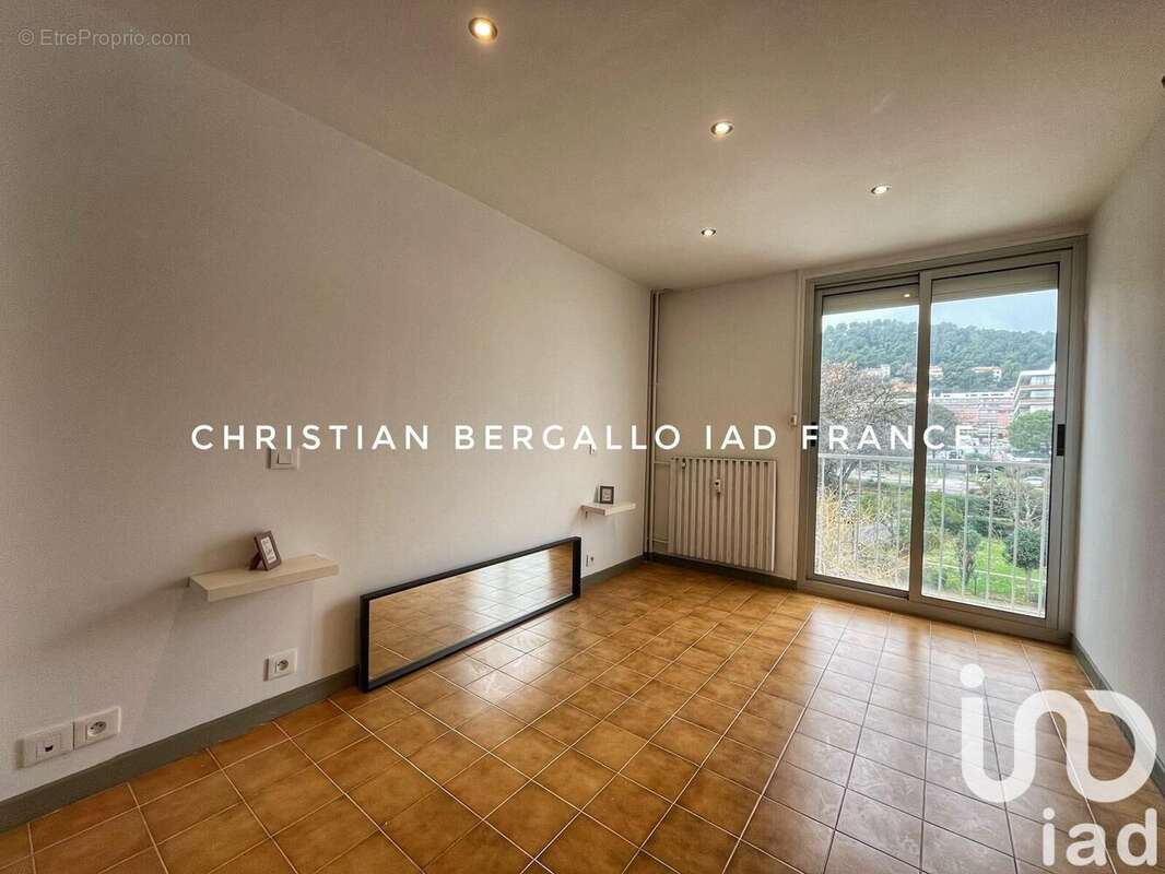 Photo 6 - Appartement à LA GARDE