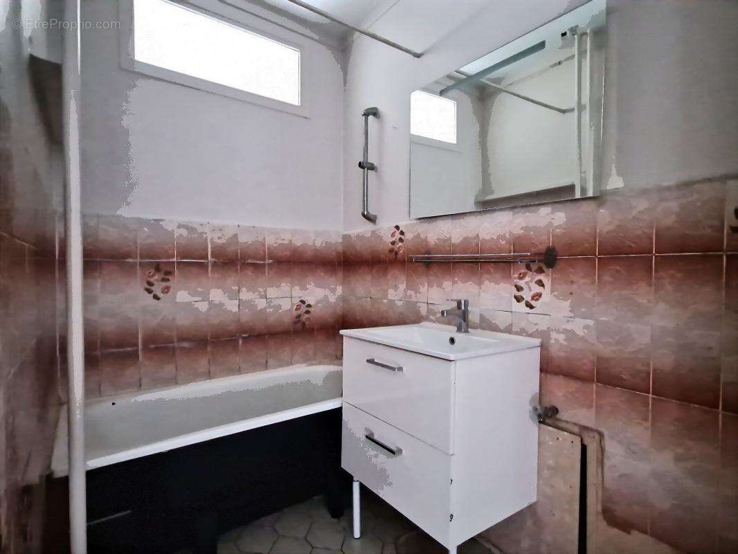 Appartement à VAULX-EN-VELIN