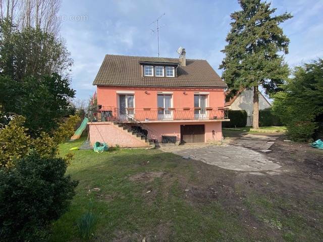 Maison à HANCHES