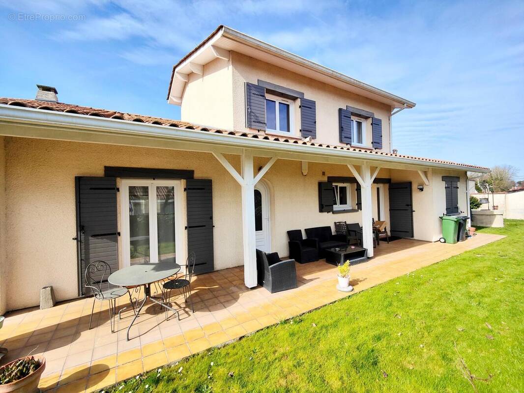 Photo 1 - Maison à BEGLES