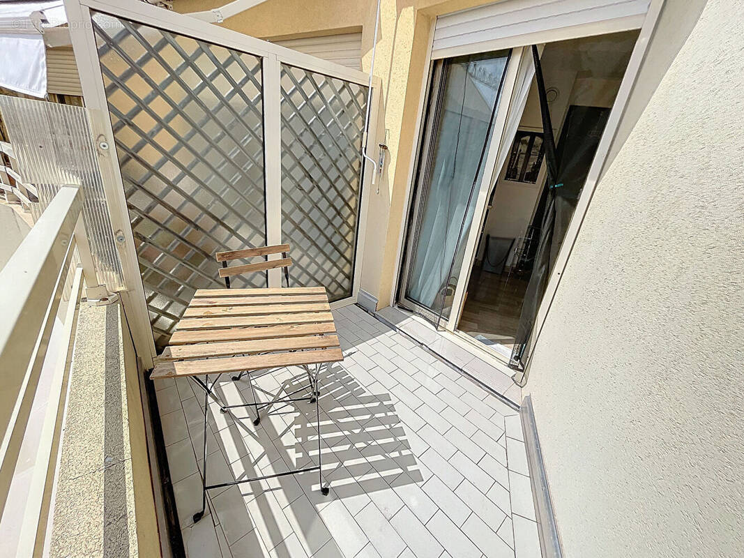 Appartement à ROQUEBRUNE-CAP-MARTIN