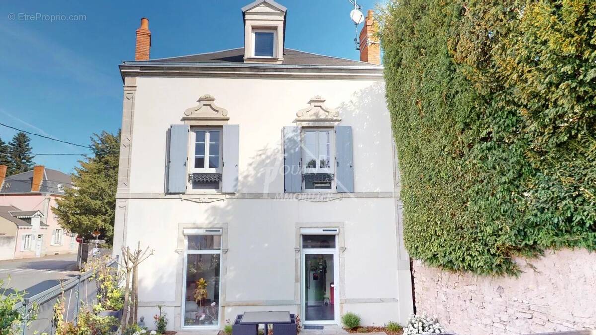 Maison à GANNAT