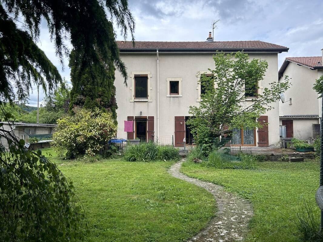 Maison à NEUVES-MAISONS