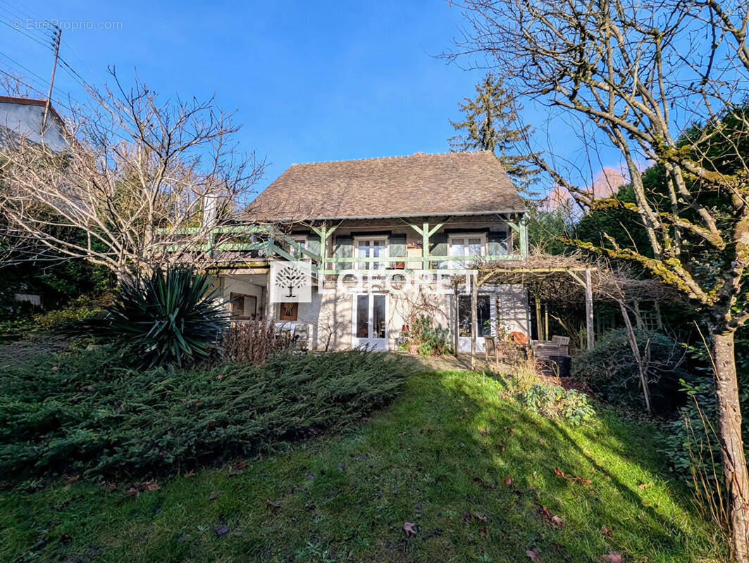 Maison à MILLY-LA-FORET