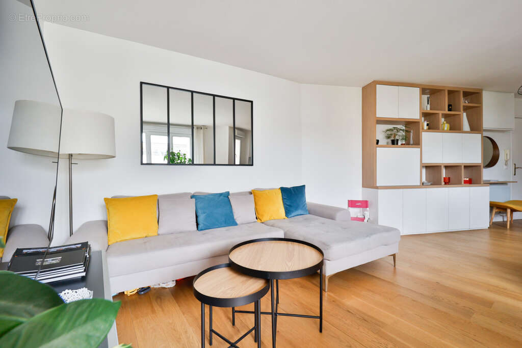 Appartement à SURESNES
