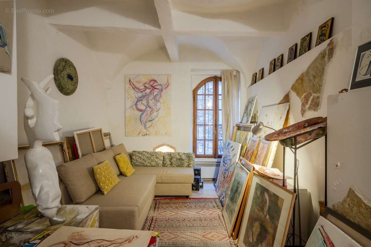 Maison à CAGNES-SUR-MER