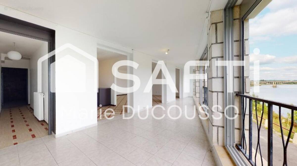 Photo 1 - Maison à CASTILLON-LA-BATAILLE