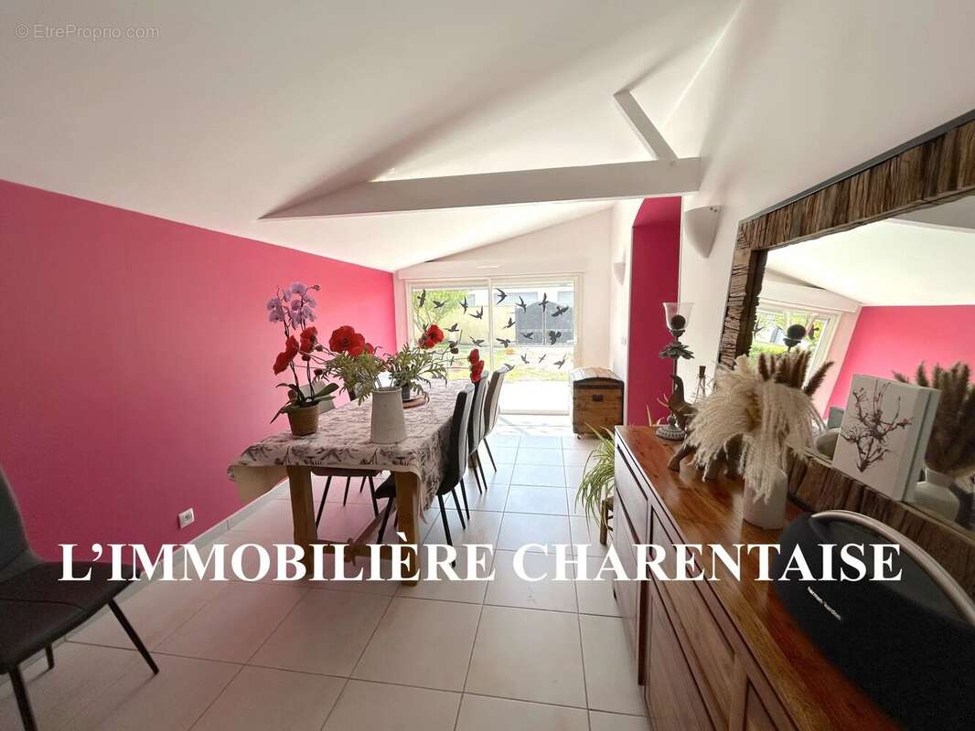Maison à SEMUSSAC