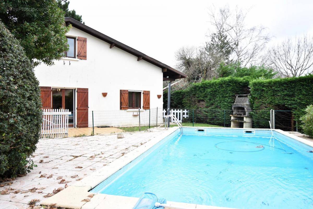 Maison à CANEJAN