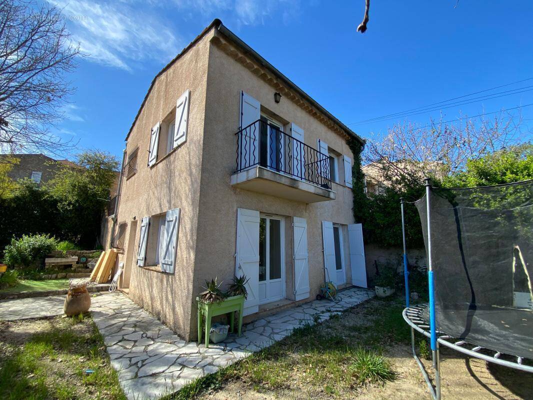 Maison à PEYMEINADE
