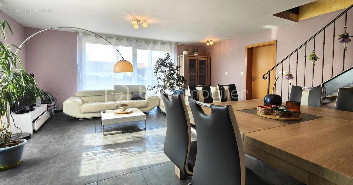 Maison à BRIEY