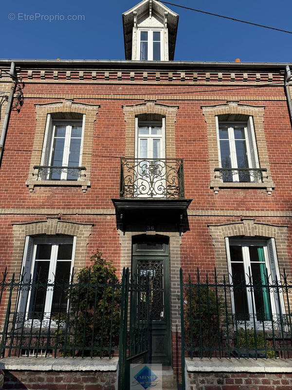 Maison à EU