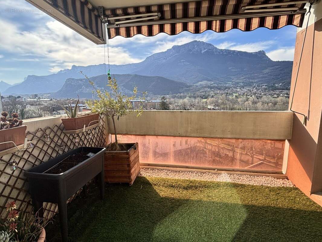Appartement à ECHIROLLES