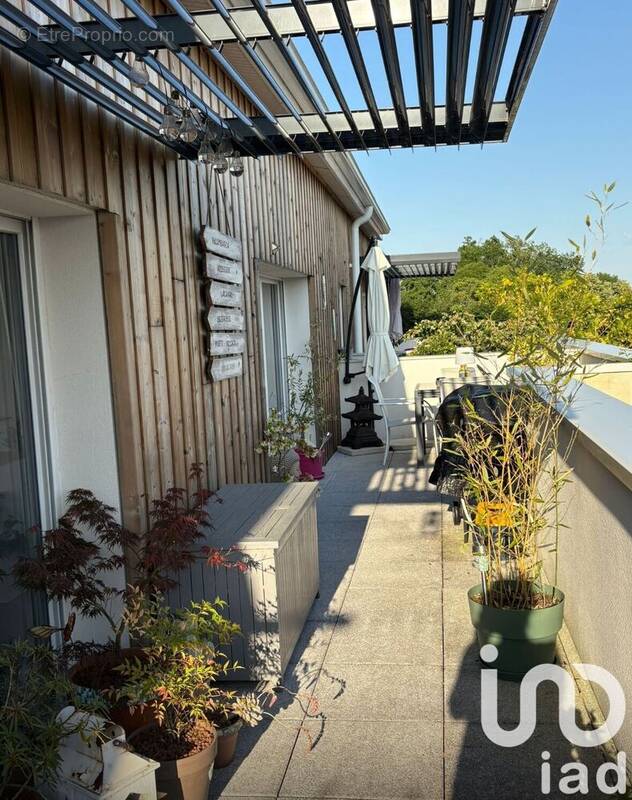 Photo 1 - Appartement à CARIGNAN-DE-BORDEAUX