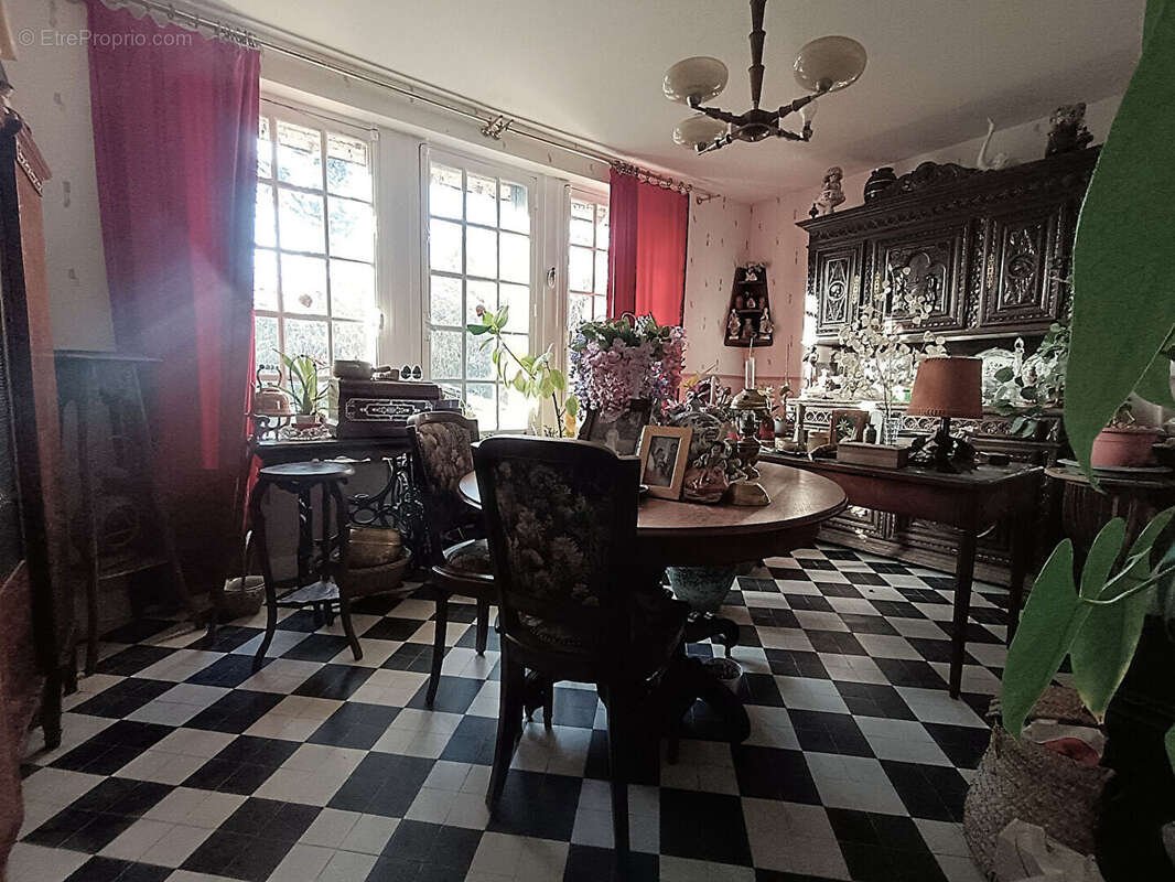 Maison à CHILLEURS-AUX-BOIS