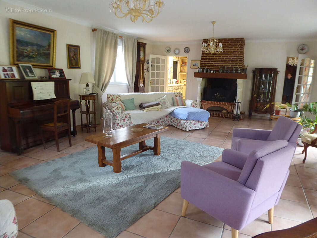 Maison à PONT-L&#039;EVEQUE