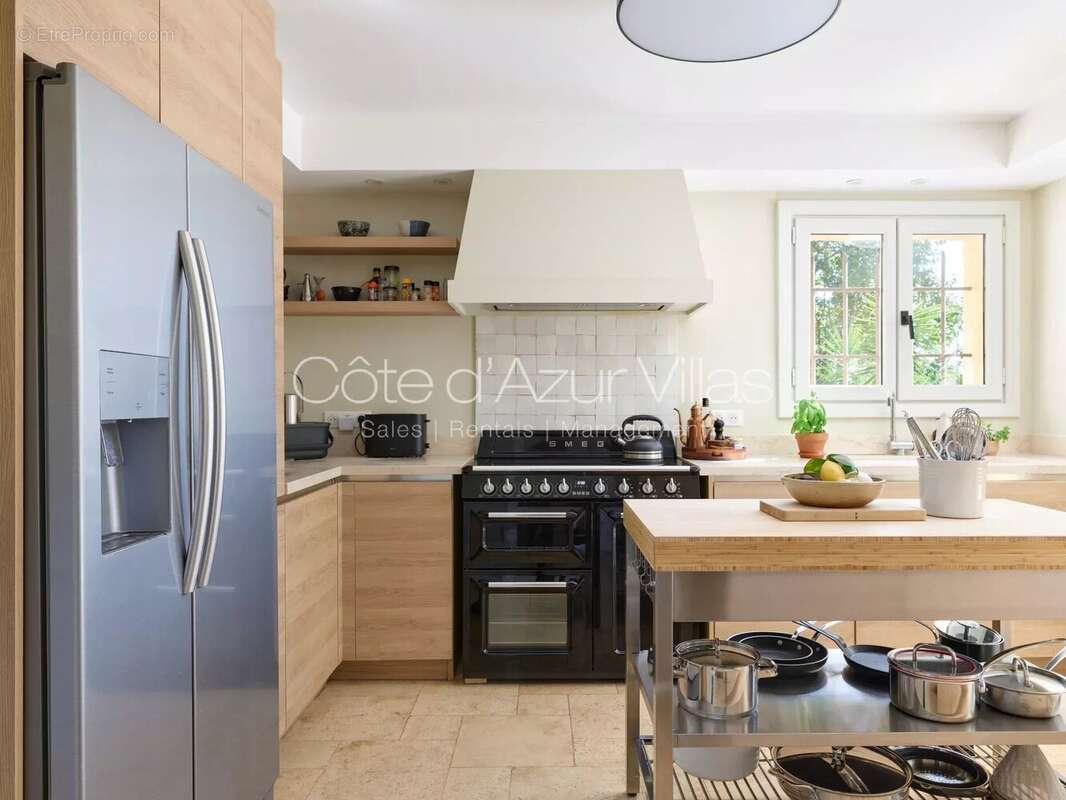 Maison à MOUGINS