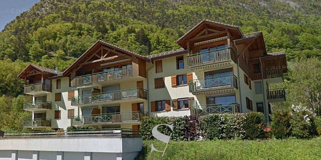 Appartement à THONES