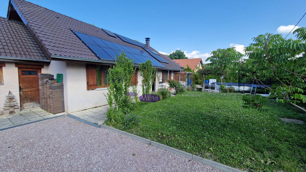 Maison à DOUVAINE