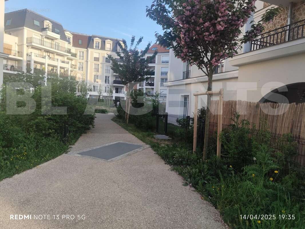 IMG_20250414_193551 - Appartement à LE BLANC-MESNIL