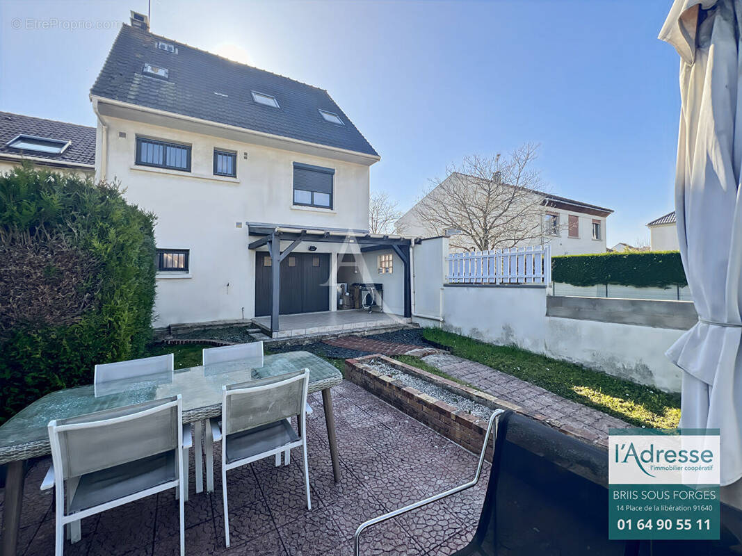Maison à MARCOUSSIS