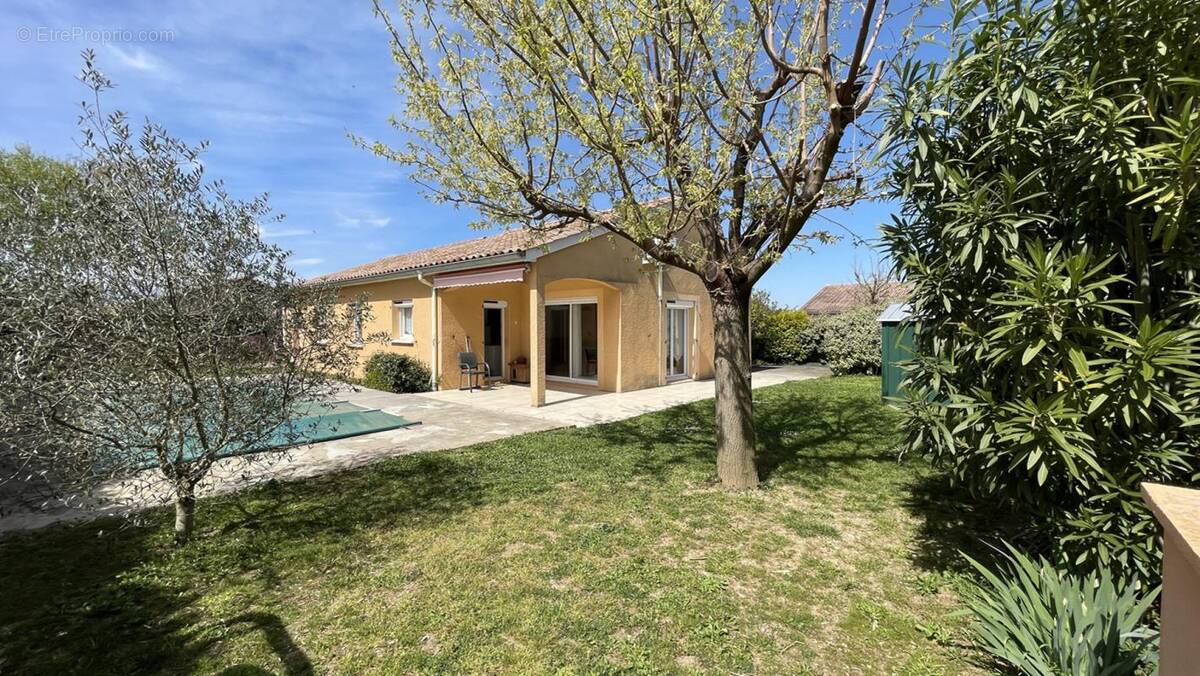 Maison à ANNEYRON
