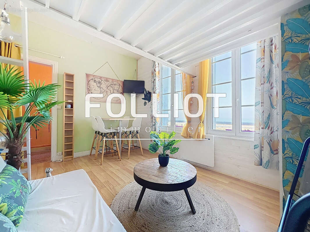 Appartement à LANGRUNE-SUR-MER