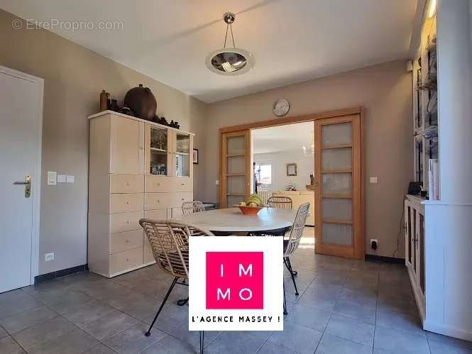 Maison à LALOUBERE