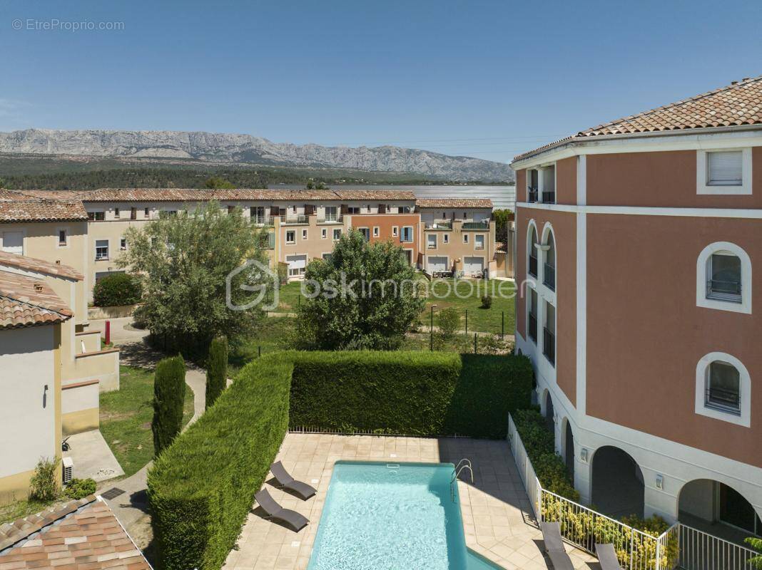 Appartement à ROUSSET