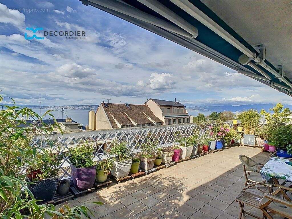 Appartement à EVIAN-LES-BAINS