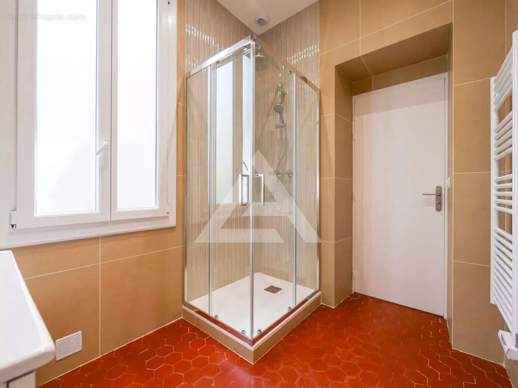 Appartement à BEAUSOLEIL