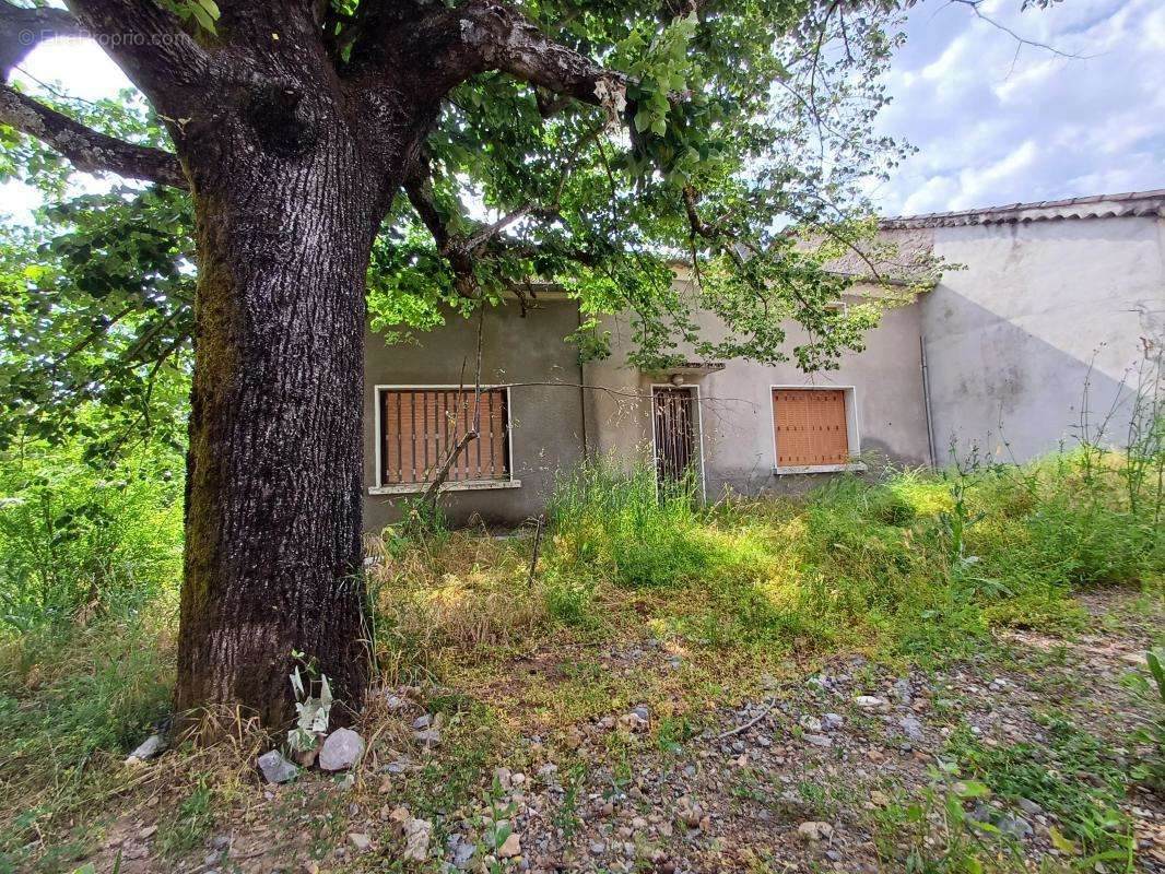 Maison à UZER