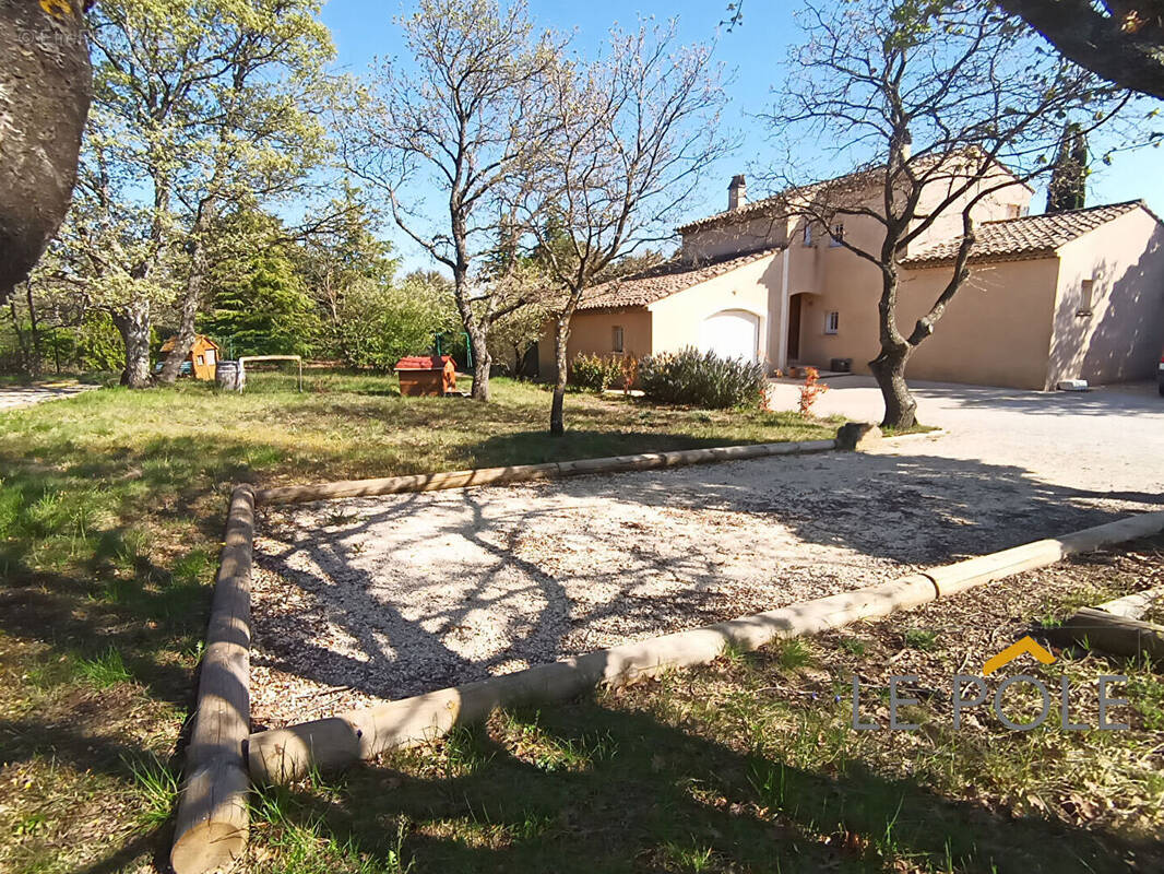 Maison à TAULIGNAN