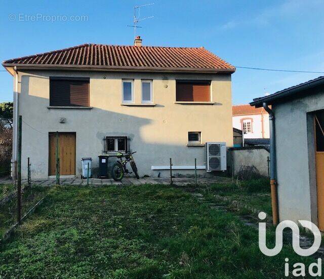 Photo 1 - Maison à MONTLUCON