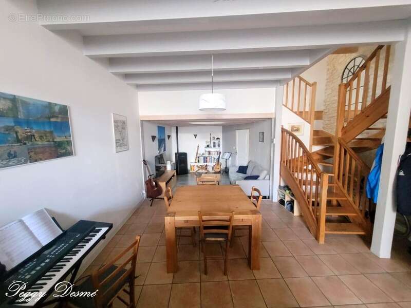 Maison à MARSILLY