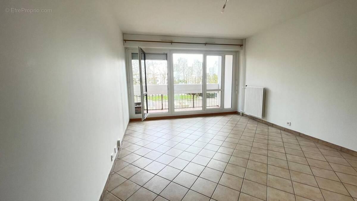 Appartement à LES ULIS