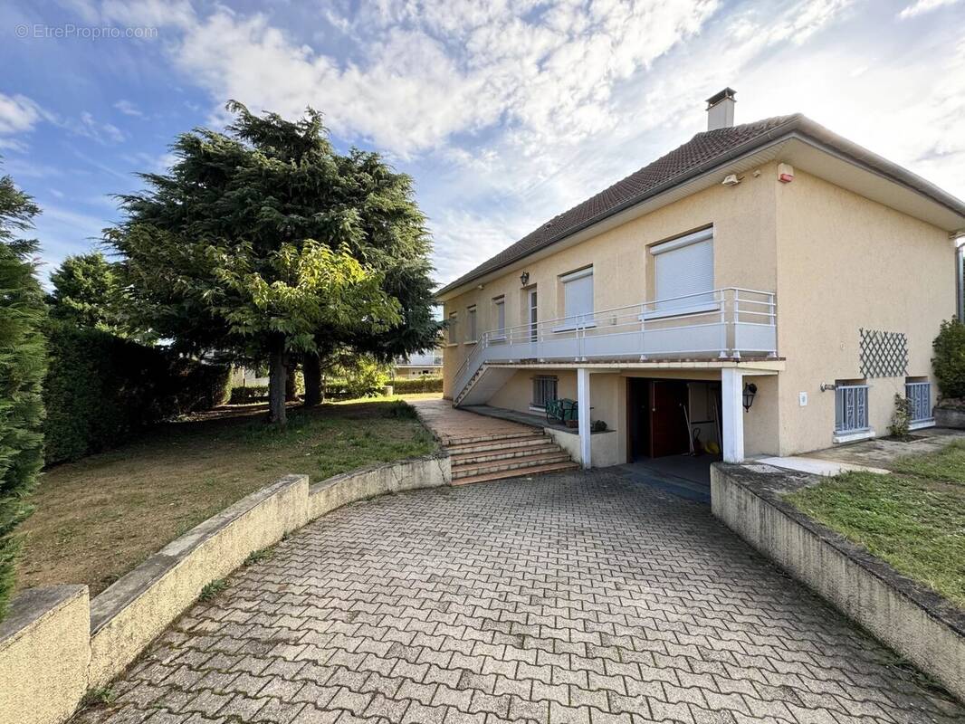 Maison à IRIGNY