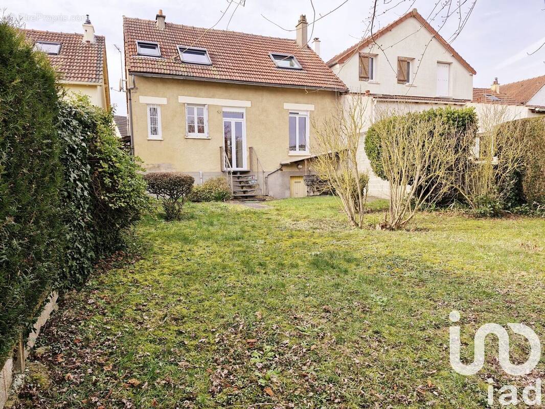 Photo 1 - Maison à CHARTRES