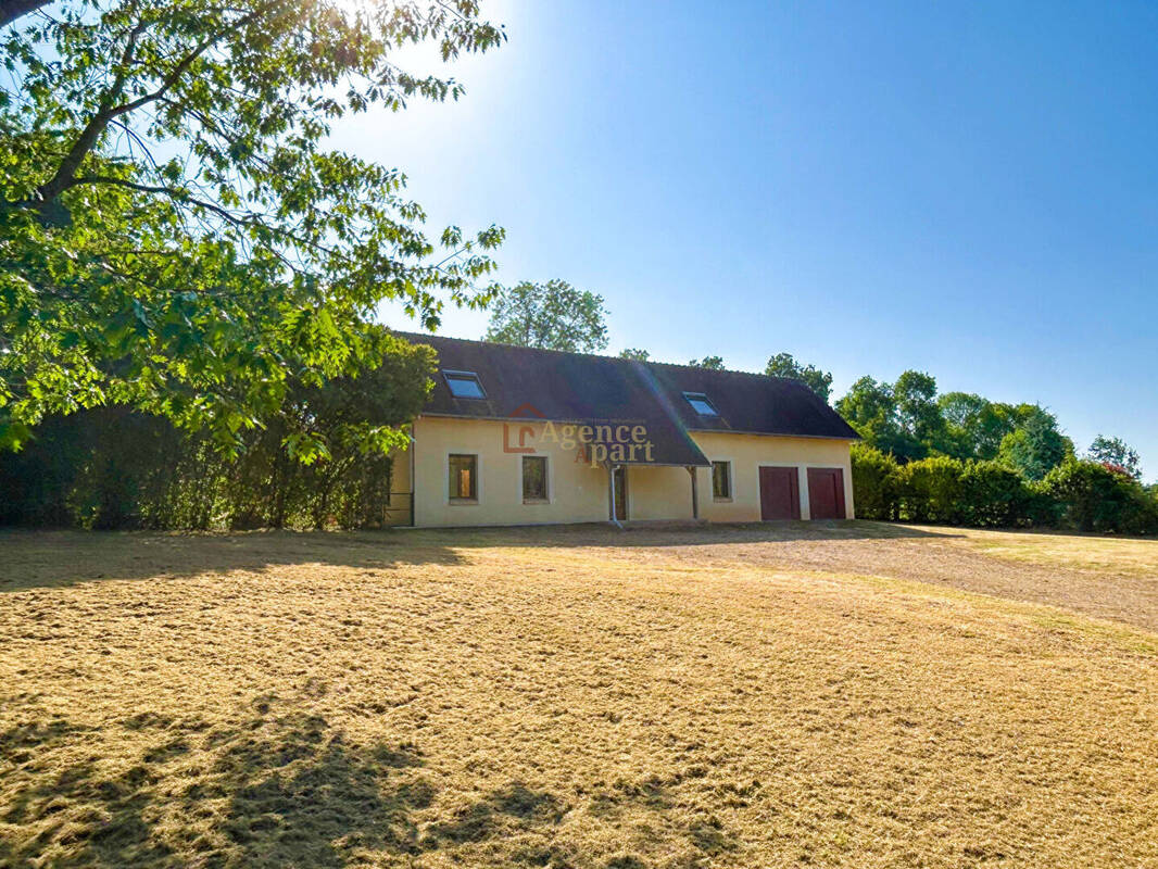 Maison à CAMBREMER
