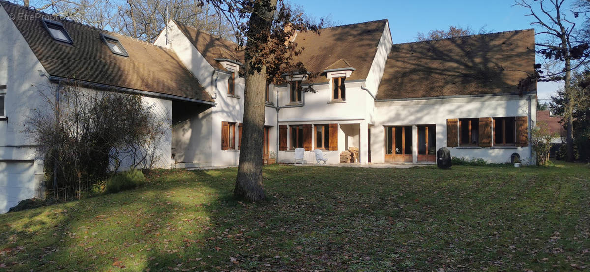 Maison à LAMORLAYE