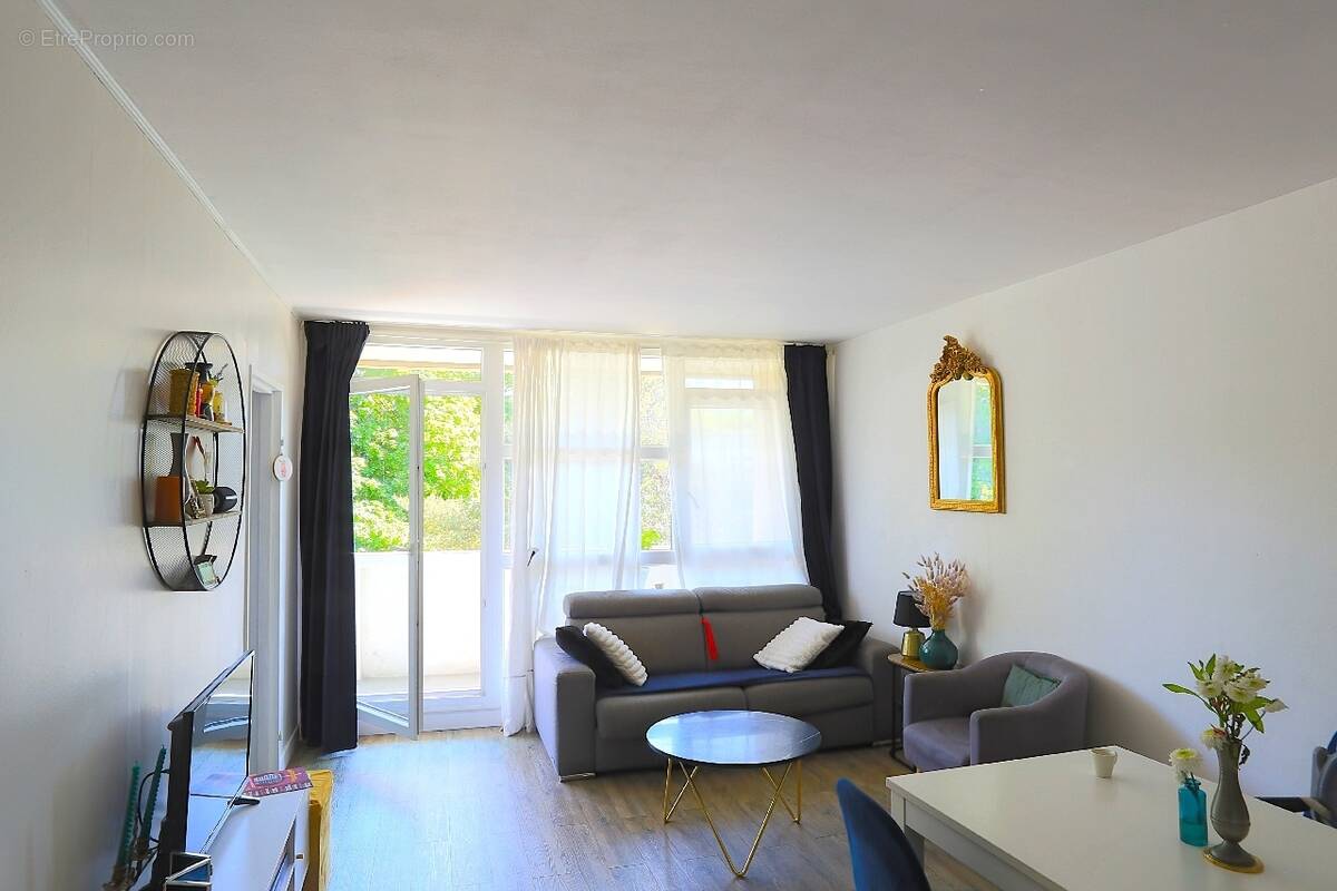 Appartement à YERRES
