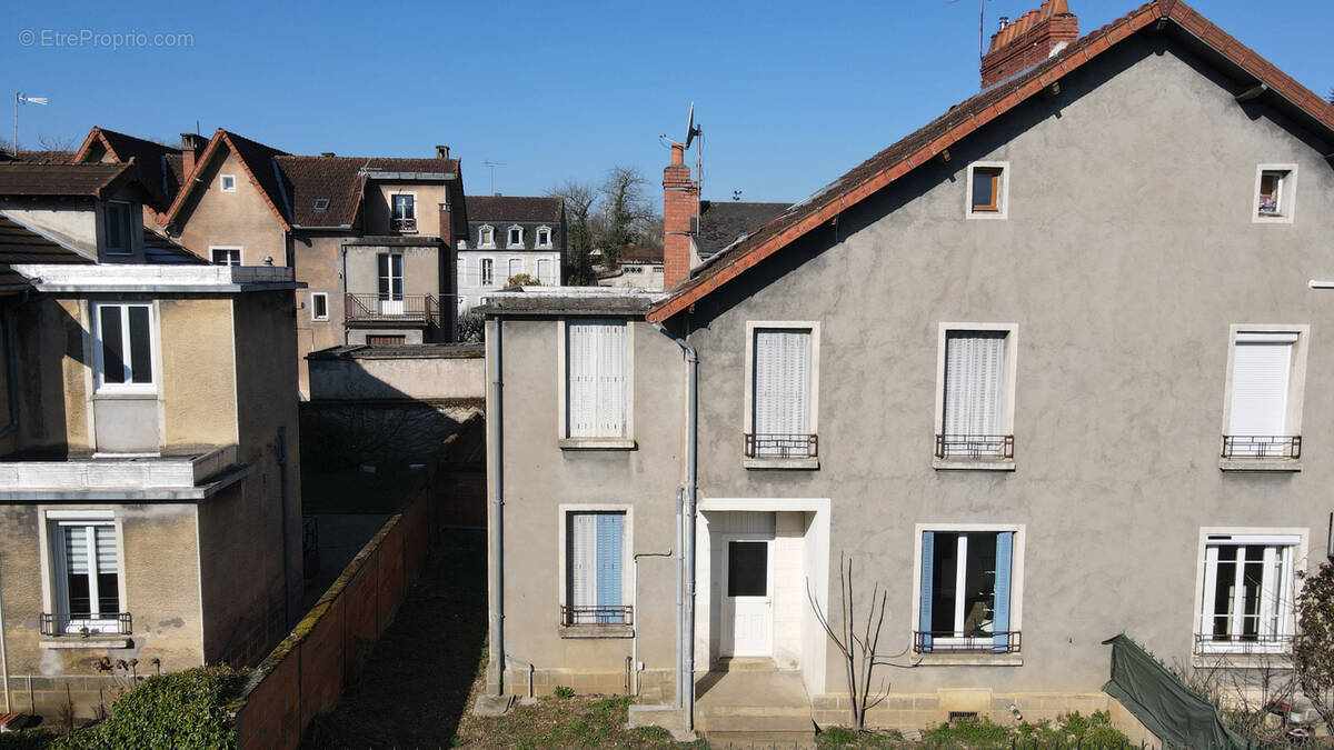 Maison à CLAMECY