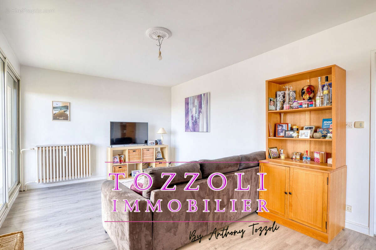 Appartement à SAINT-QUENTIN-FALLAVIER