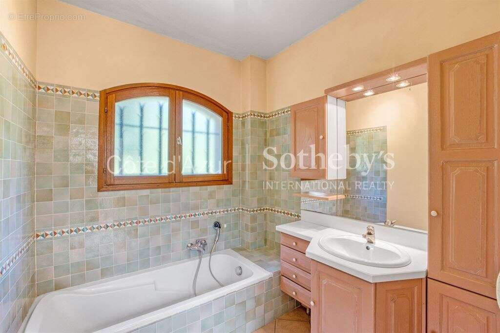 Maison à LA TURBIE