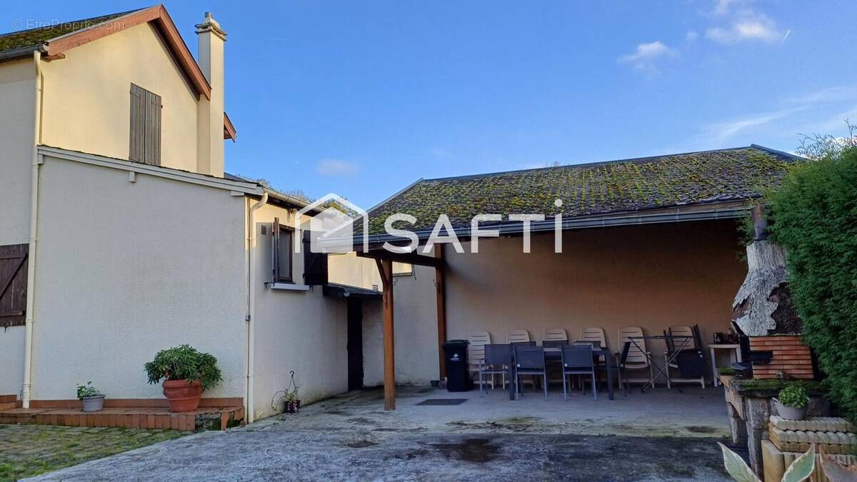 Photo 1 - Maison à SAINT-JUST-EN-CHAUSSEE