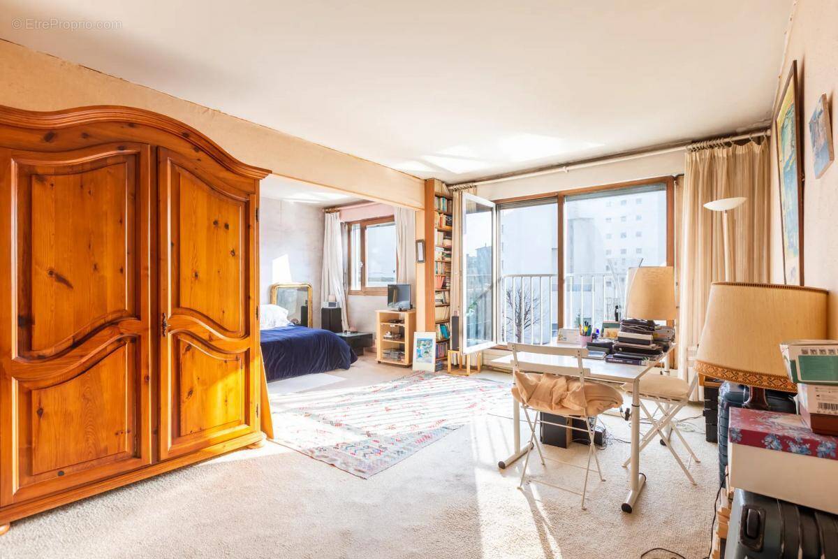 Appartement à MONTROUGE