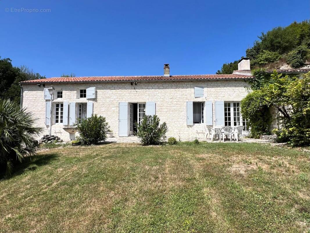 Photo 1 - Maison à DOMPIERRE-SUR-CHARENTE