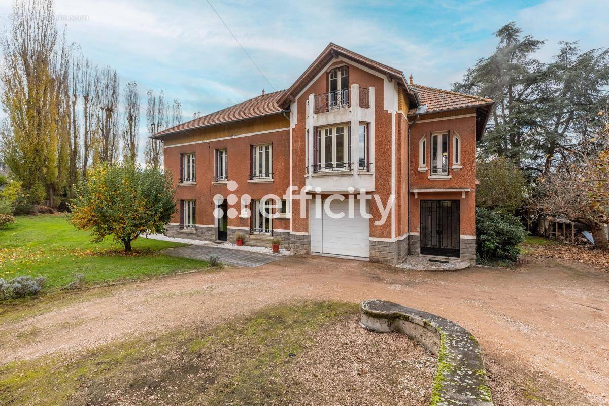Maison à THIERS