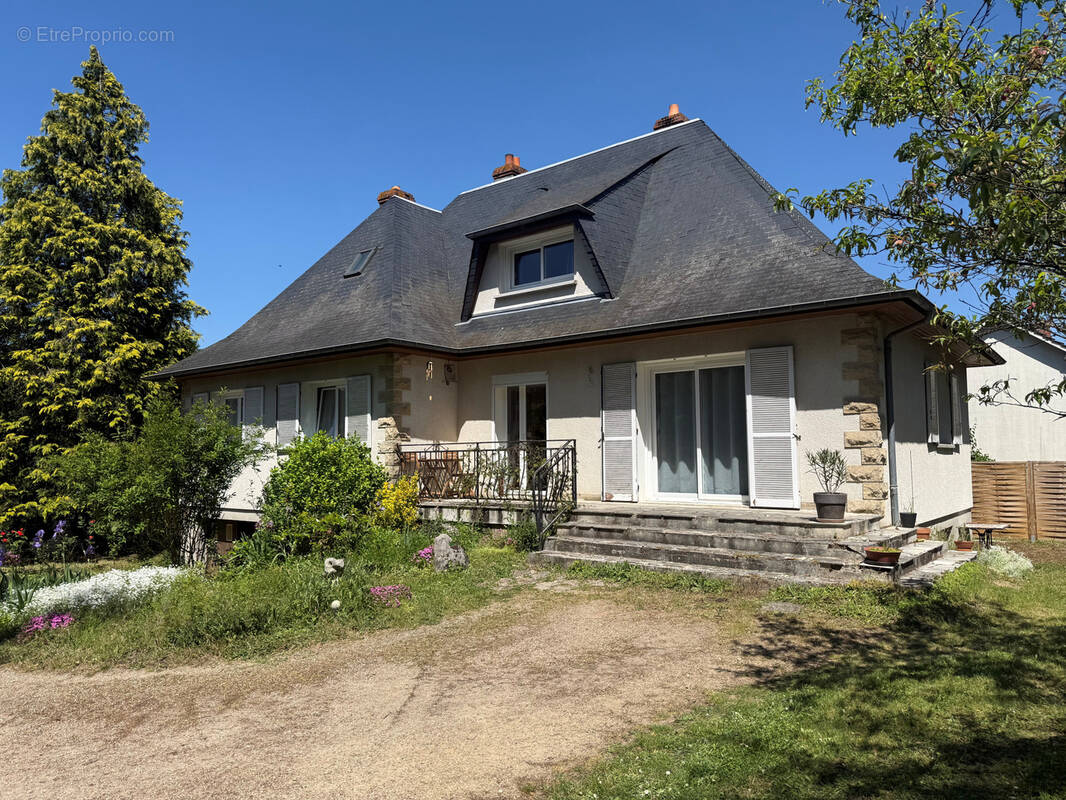 Maison à CHECY